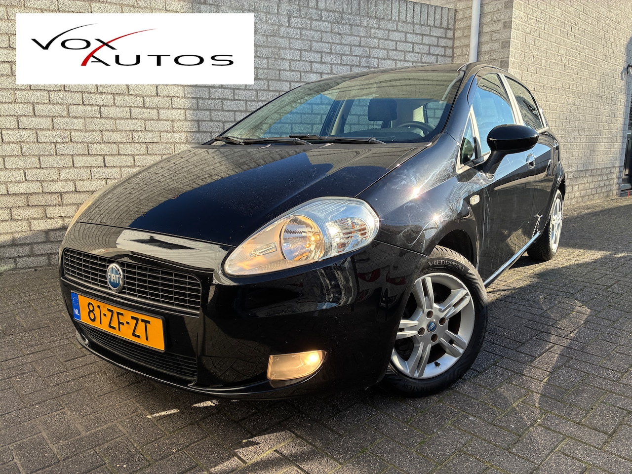 Fiat Grande Punto - 1.2 Dynamic 5-drsAirco,CruiseControl Nieuwe Distributie! - AutoWereld.nl
