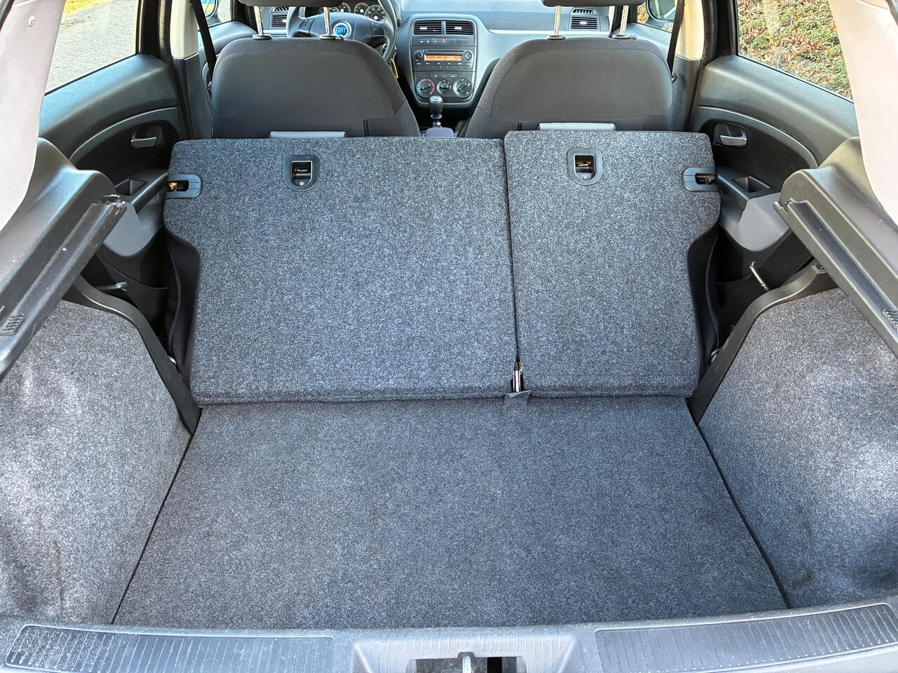 Fiat Grande Punto - 1.2 Dynamic 5-drsAirco,CruiseControl Nieuwe Distributie!