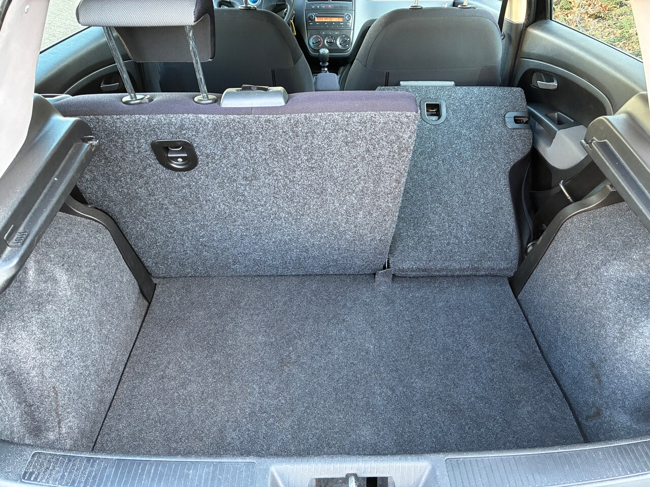 Fiat Grande Punto - 1.2 Dynamic 5-drsAirco,CruiseControl Nieuwe Distributie!