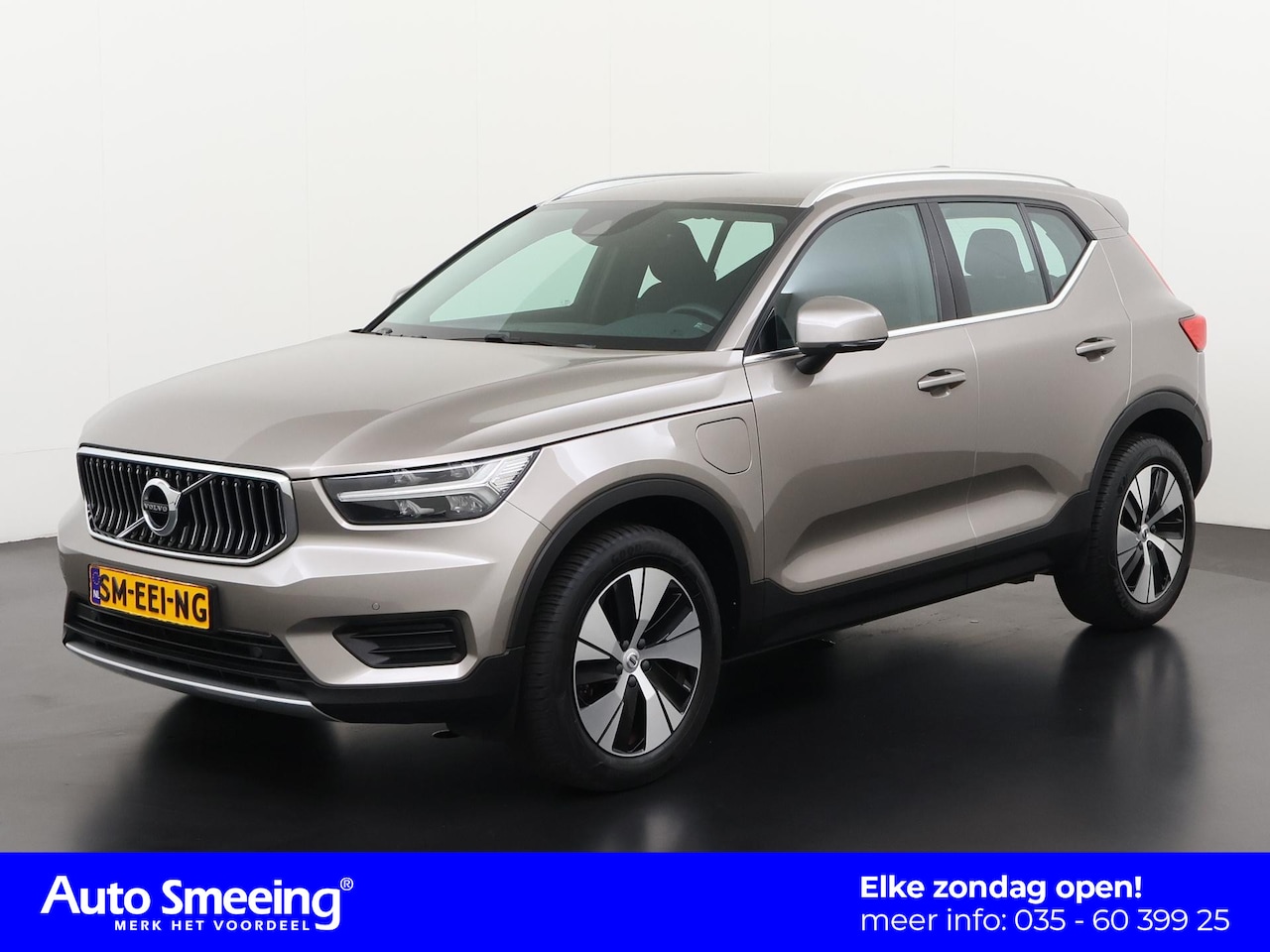 Volvo XC40 - 1.5 T4 Recharge Inscription Expr | Stoel/Stuurverwarming | Camera | Zondag Open! - AutoWereld.nl