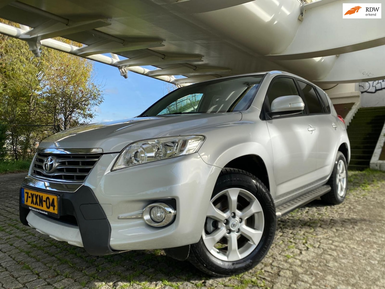 Toyota RAV4 - 2.0 VVTi Executive Business Automaat Trekhaak - AutoWereld.nl