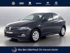 Volkswagen Polo - 1.0 MPI 80pk Comfortline / Navigatie via App Connect / Cruise control