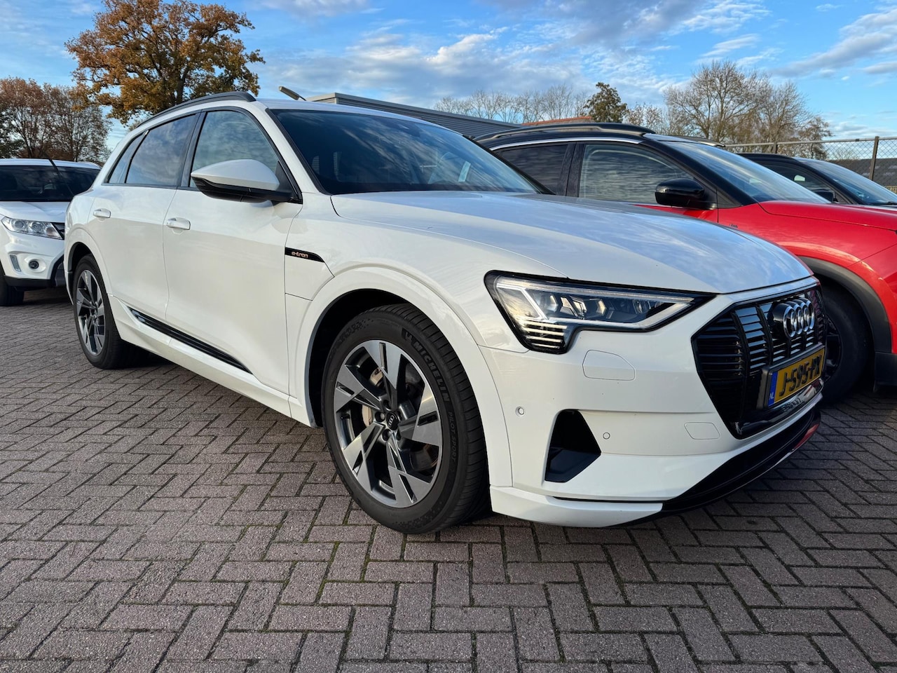 Audi e-tron - 50 quattro Business edition 71 kWh Automaat | Vol opties | BTW | Dealerauto | Inruil mogel - AutoWereld.nl