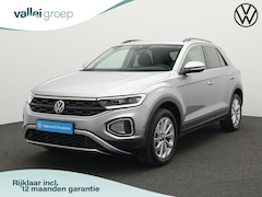 Volkswagen T-Roc - 1.5 TSI 150 pk DSG Life Edition | Navigatie | Achteruitrijcamera | Side Assist | Adaptive