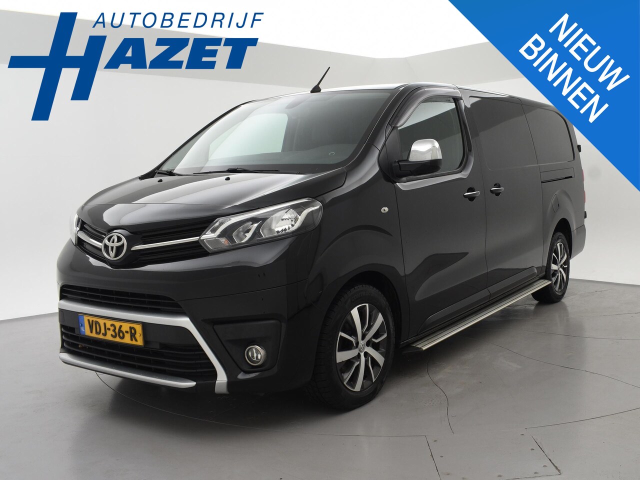 Toyota ProAce Worker - 2.0 D-4D 180 PK AUT. BLACK PLATINUM + LEDER STOELVERW. | CAMERA | TREKHAAK| NAVIGATIE | TR - AutoWereld.nl