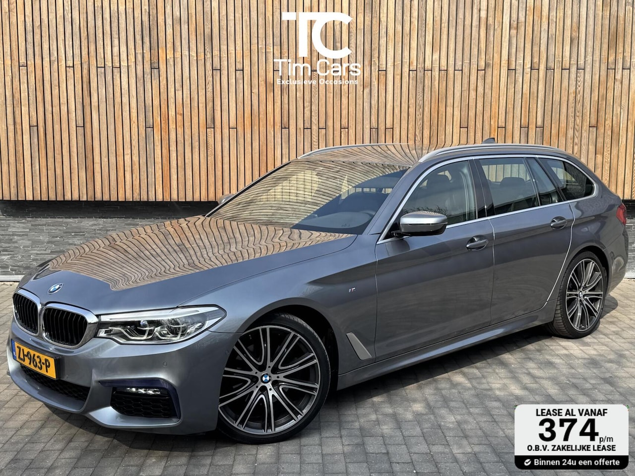 BMW 5-serie Touring - 520i Automaat M-sport | 20 inch lichtmetalen velgen | Navigatie proffesional | Sportstoele - AutoWereld.nl