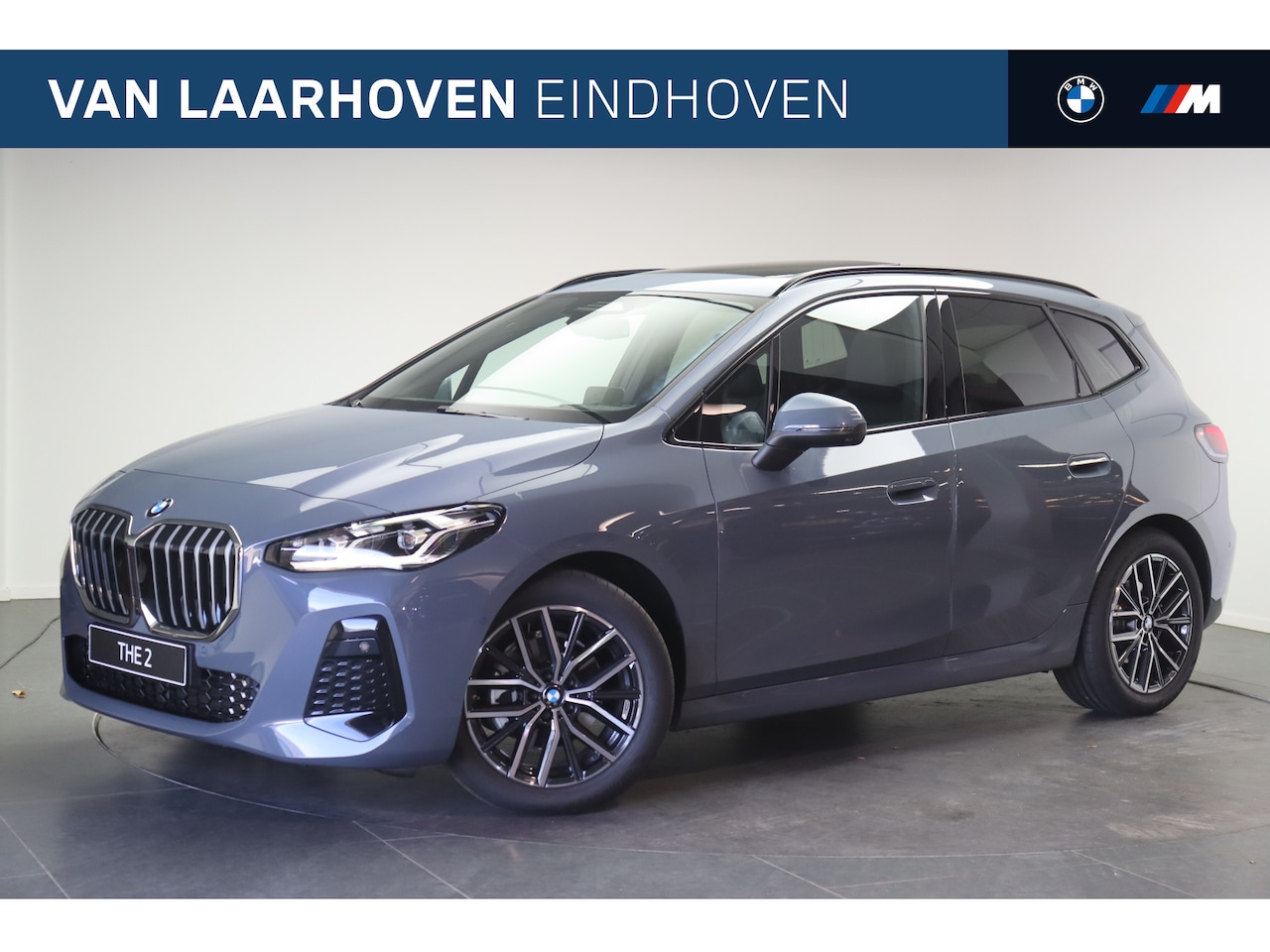 BMW 2-serie Active Tourer - 220i High Executive M Sport Automaat / Panoramadak / Trekhaak / Sportstoelen / Head-Up / M - AutoWereld.nl