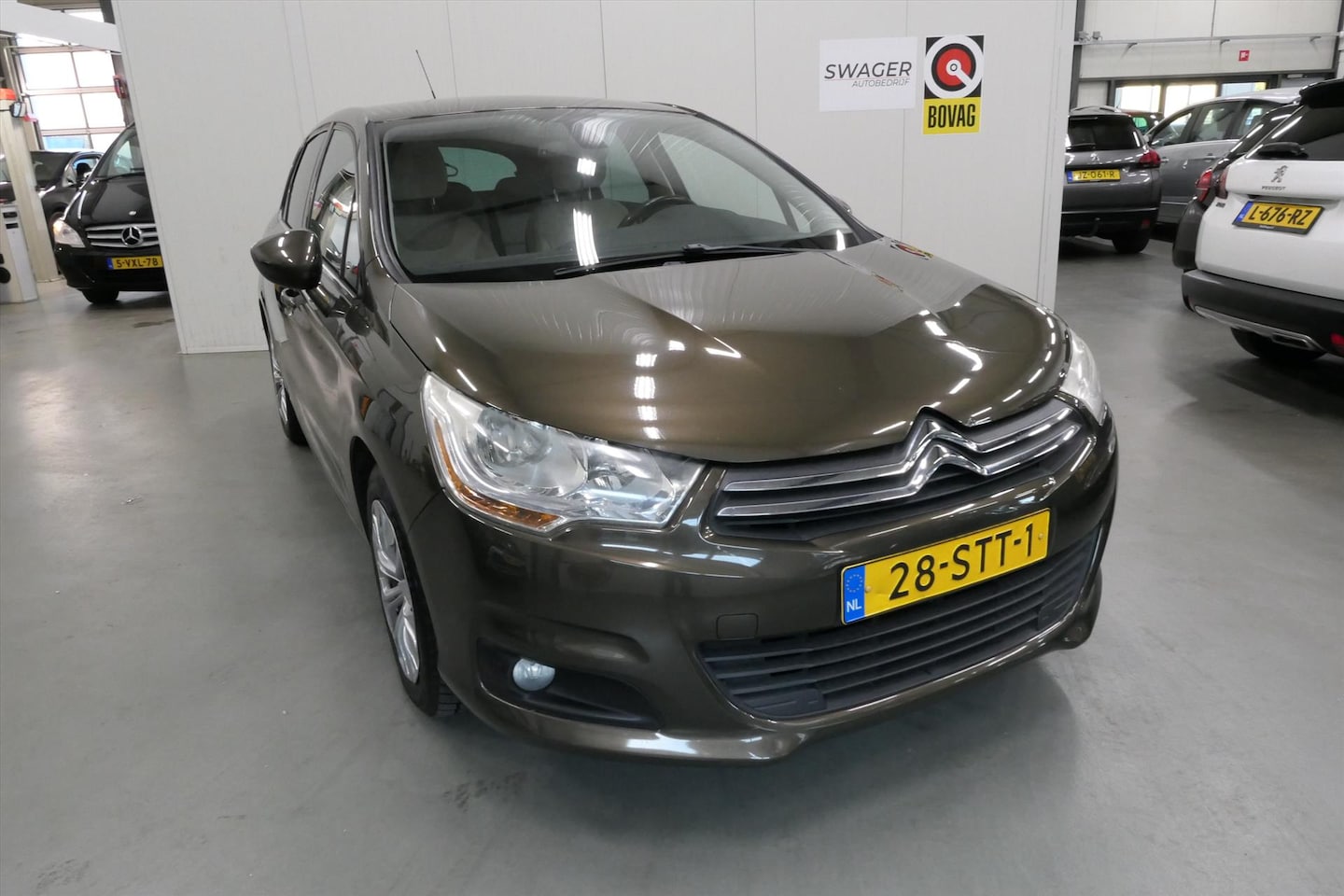 Citroën C4 - 1.6 VTi Tendance 1.6 VTi 120pk Tendance (Goed onderhouden&trekhaak) - AutoWereld.nl