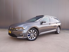 Volkswagen Passat Variant - 1.4 TSI GTE Highline PANO DAK CAMERA ADAPT CRUISE ALCANTARA LED NAVI ECC TREKHAAK