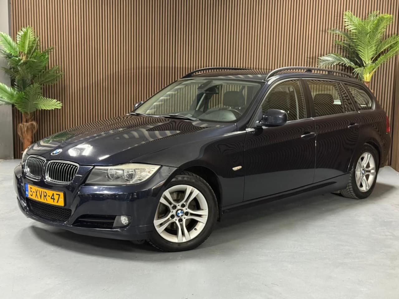 BMW 3-serie Touring - 318i Corp.L.Bns Line - AutoWereld.nl
