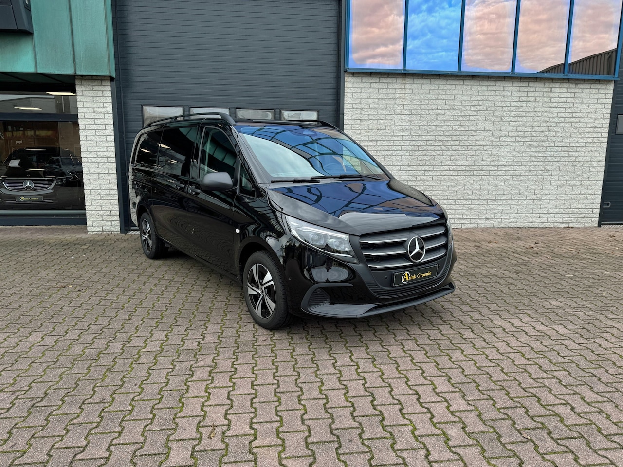 Mercedes-Benz Vito - 116 L2 Pro 2x Schuifdeur Bpm vrij Multibeam Trekhaak 2.5T Smartphone integratie Betimmerin - AutoWereld.nl