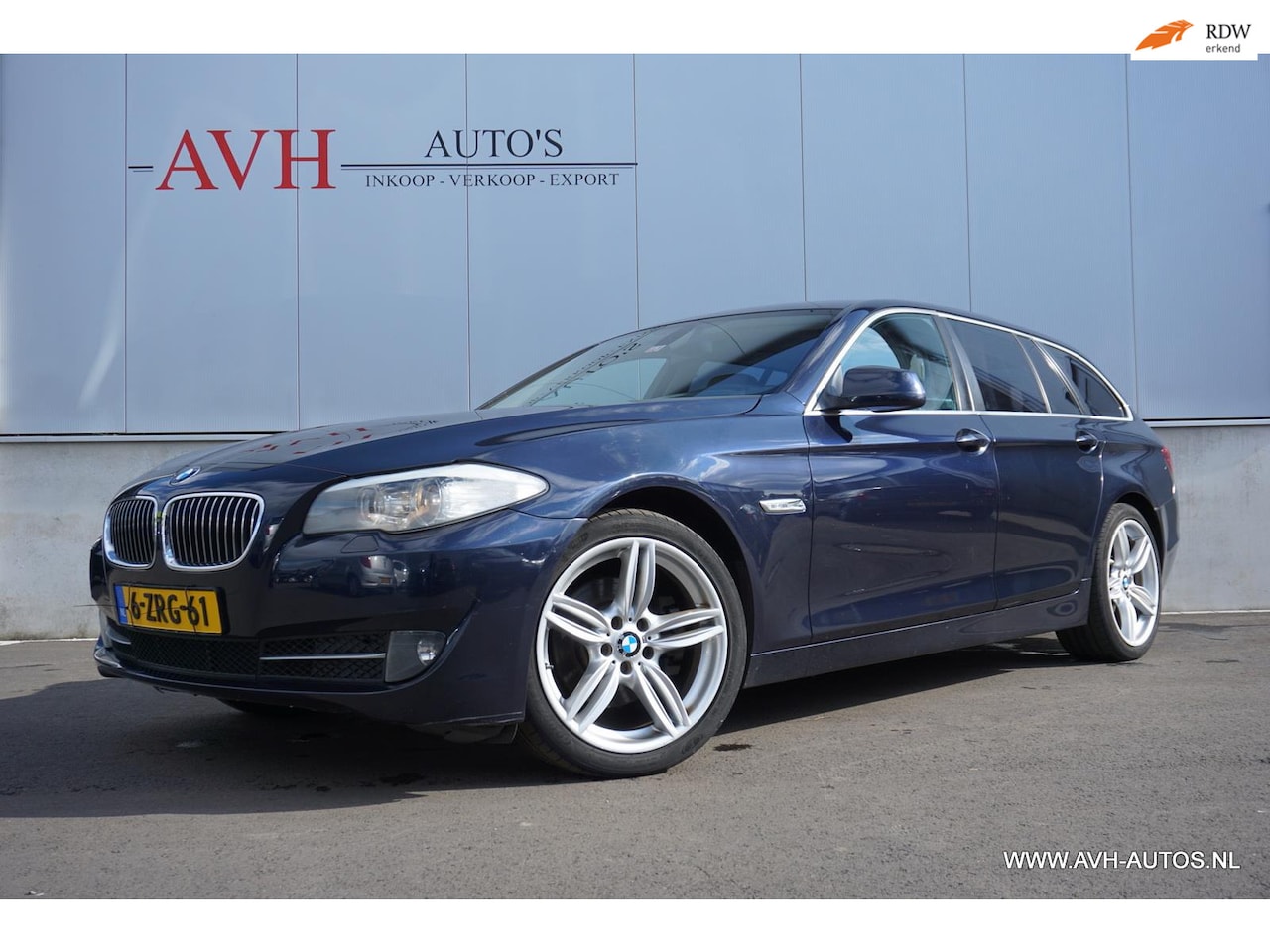 BMW 5-serie Touring - 523i High Executive 523i High Executive - AutoWereld.nl