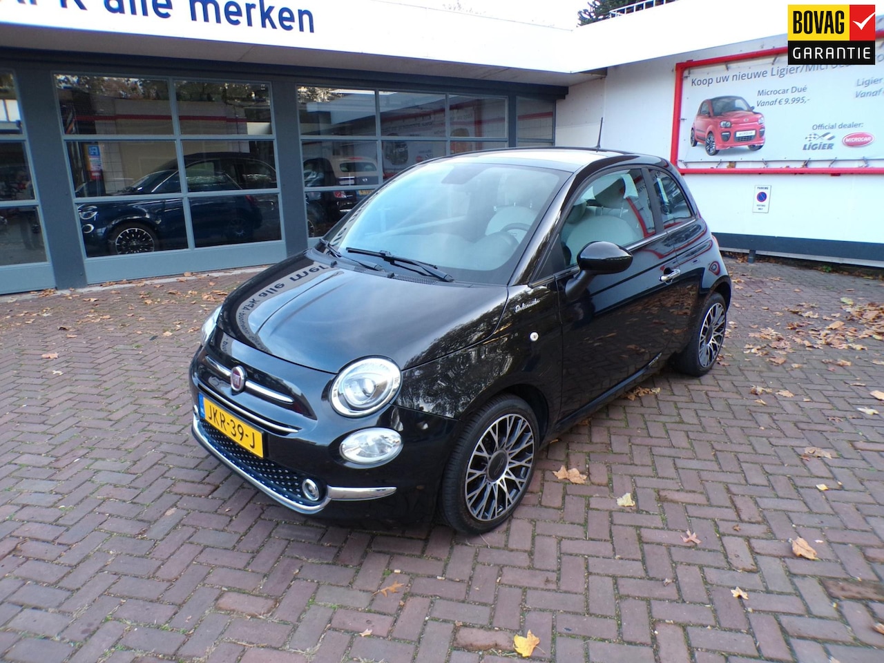 Fiat 500 - 1.0 Hybrid Dolcevita Elek.Schuif-Panoramadak/Navi./Apple Car Play/Android/16'LMV/Airco/Par - AutoWereld.nl