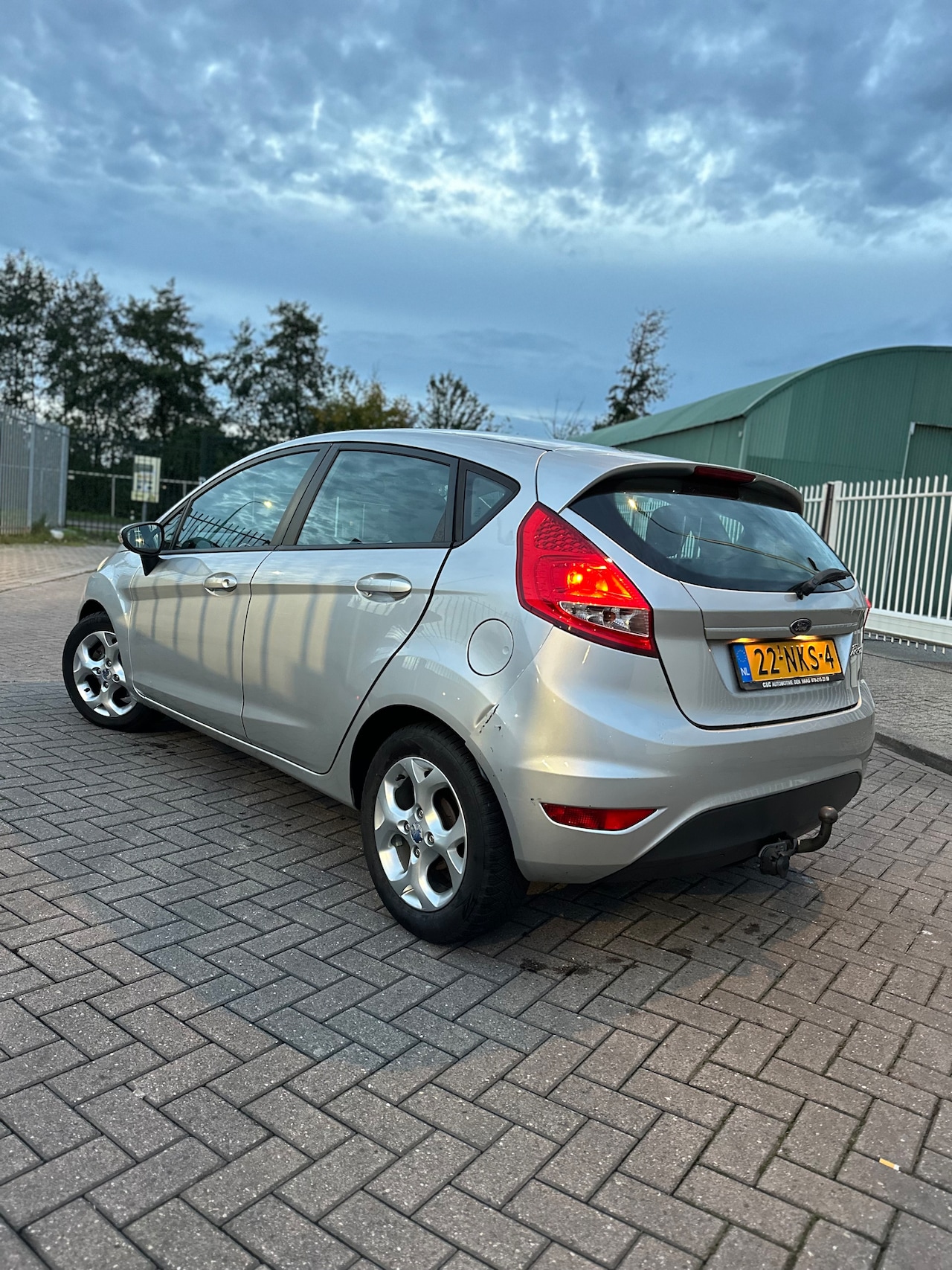 Ford Fiesta - 1.25 Limited NAP*AIRCO*TREKH LEES TEKST - AutoWereld.nl