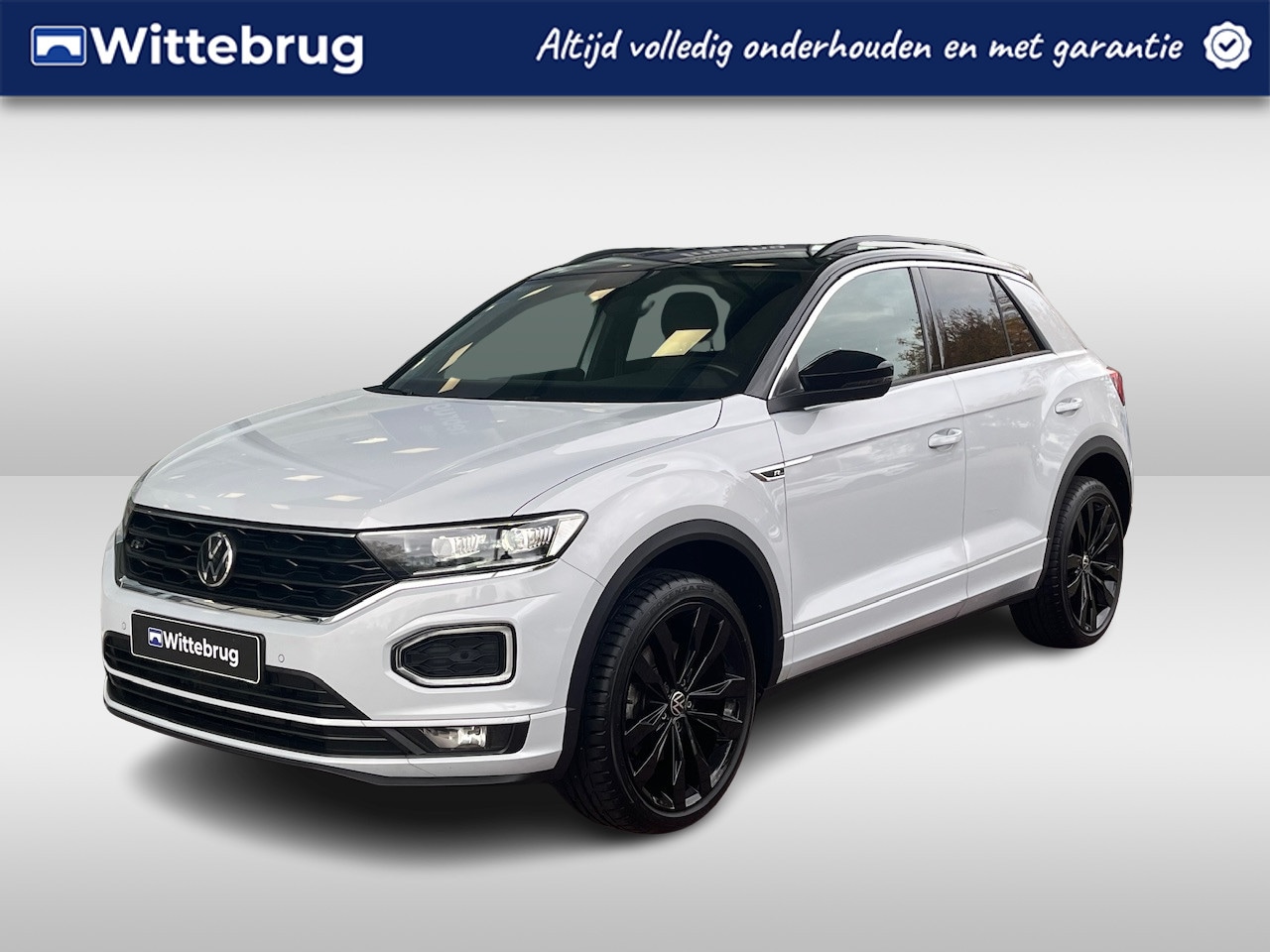 Volkswagen T-Roc - 1.5 TSI R-Line / 19 Inch / Afneembare trekhaak / Elect. Achterklep / Camera / Cockpit Pro - AutoWereld.nl
