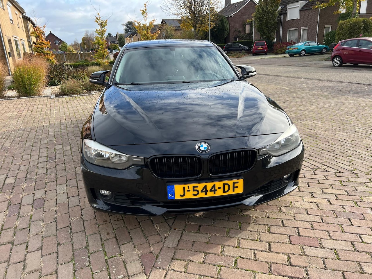 BMW 3-serie - 320i xDrive Executive - AutoWereld.nl