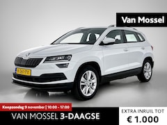 Skoda Karoq - 1.5 TSI ACT Business Edition | TREKHAAK | CLIMATE CONTROL | CRUISE CONTROL | CAMERA | APPL