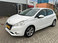 Peugeot 208 - 1.2 e-VTi Blue Lease Executive Automaat 2014