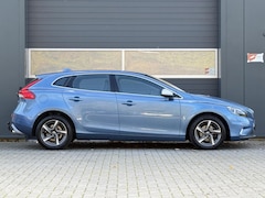 Volvo V40 - 2.0 D2 R-Design D4tune 190pk Navi Leder Trekhaak