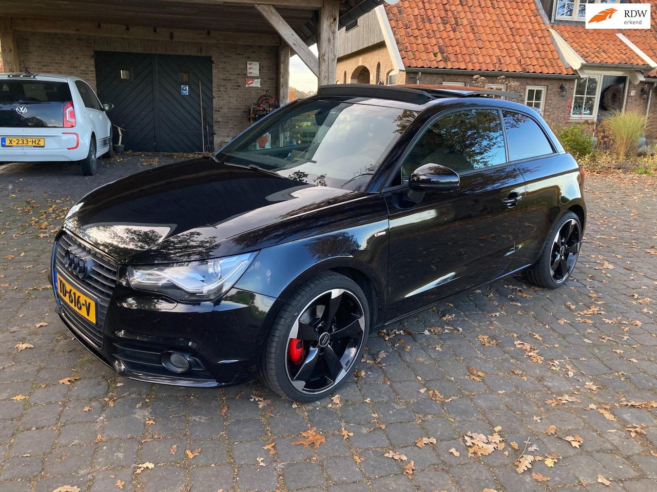 Audi A1 - 1.4 TFSI S edition 1.4 TFSI S edition, 3x S-line, panoramadak - AutoWereld.nl