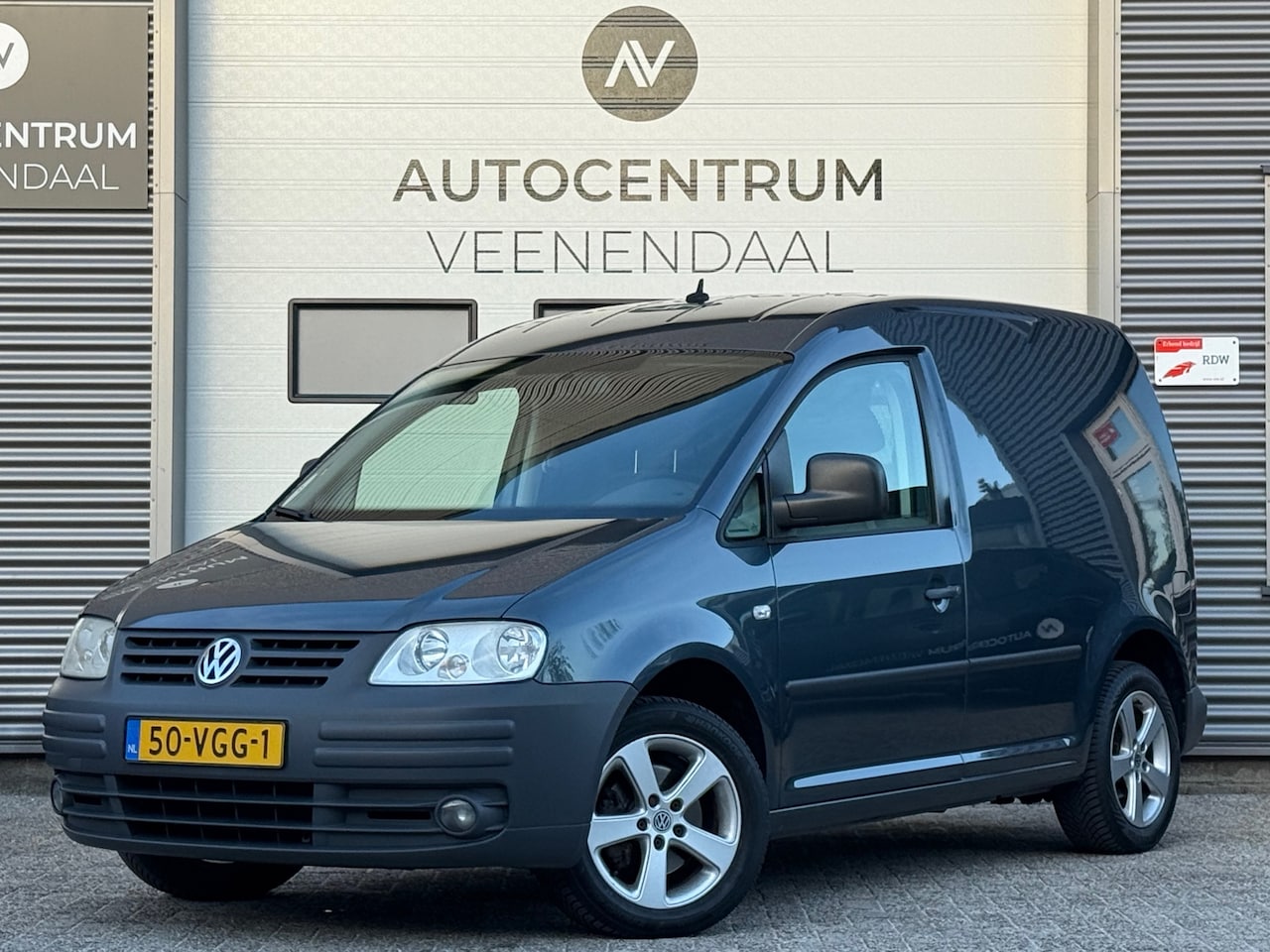 Volkswagen Caddy - 1.9 TDI 105 PK DSG AUT AIRCO/CRUISE/EL. RAMEN/NAP - AutoWereld.nl