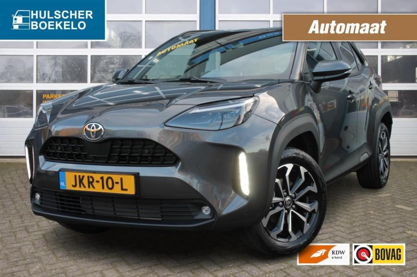 Toyota Yaris - 1.5 HYBR 130 DYNAMIC  TeamPlayer Design Winter pakket **Nieuw** - AutoWereld.nl