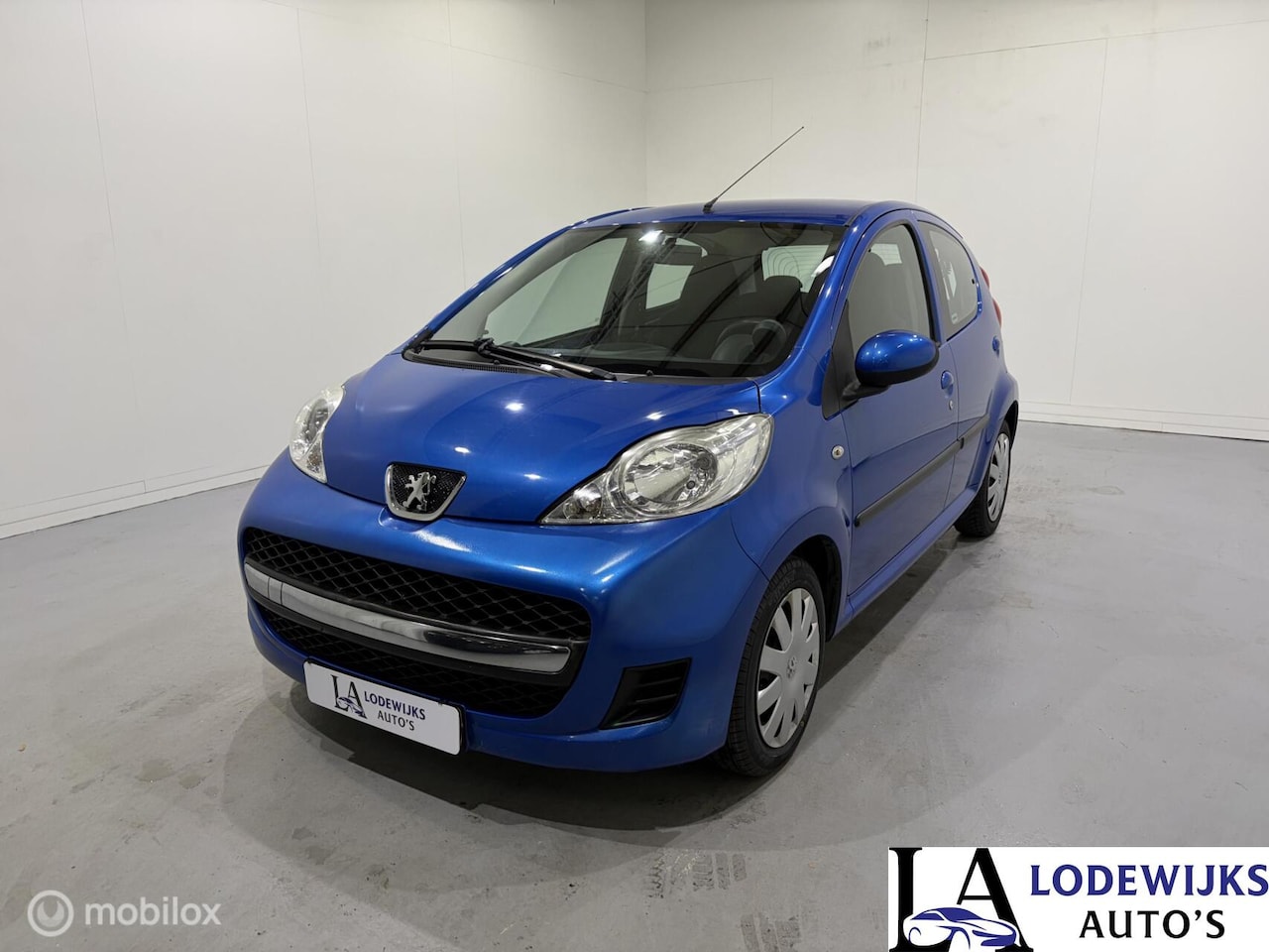 Peugeot 107 - 1.0-12V XS 1.0-12V XS - AutoWereld.nl