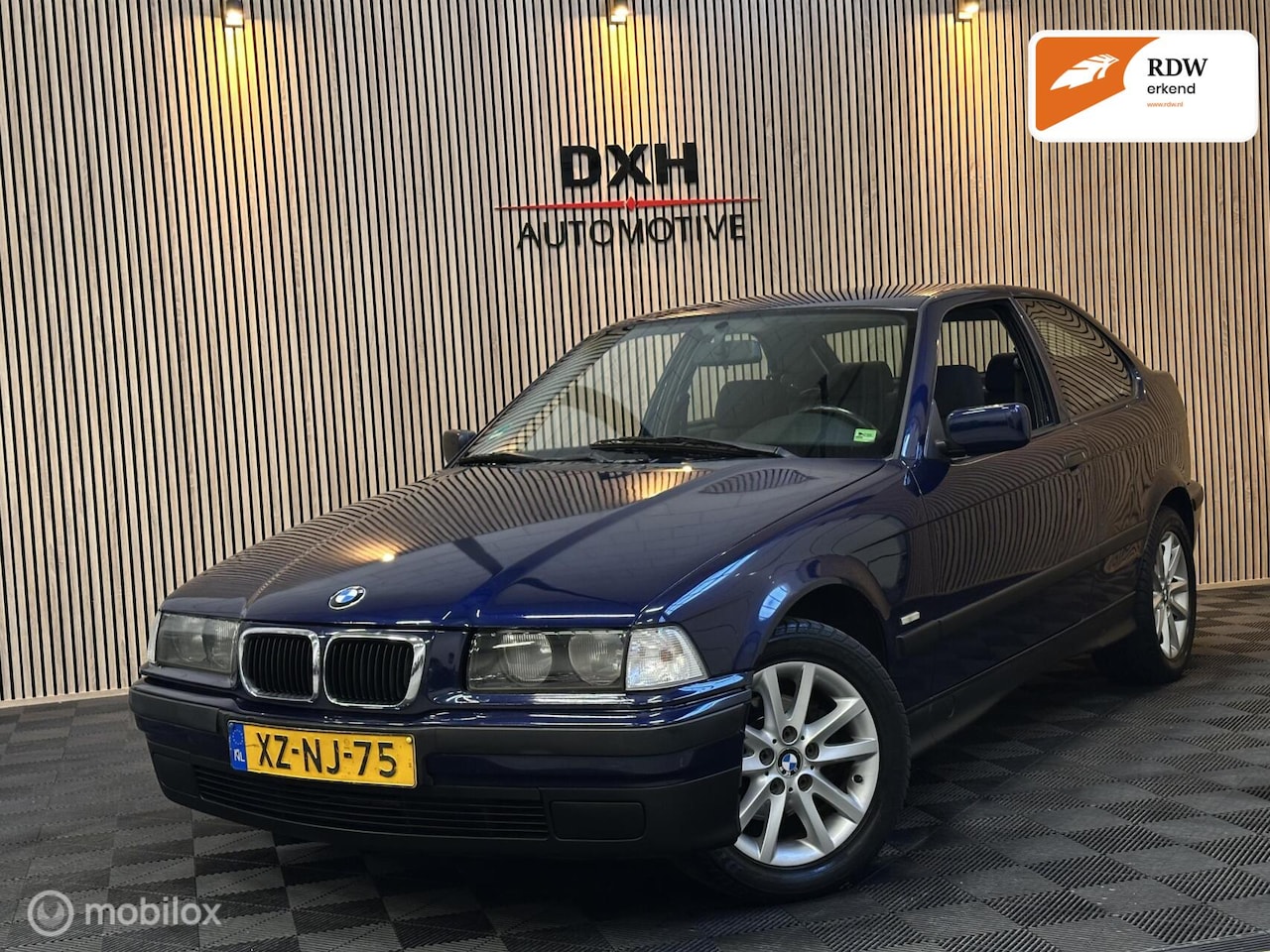 BMW 3-serie Compact - 316i Executive AUTOMAAT 3eEIGNR! CARPLAY - AutoWereld.nl