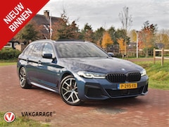 BMW 5-serie Touring - 530e xDrive Business Edition Plus | M-Pakket | Laser Led | Head-up display | Camera NL-Aut