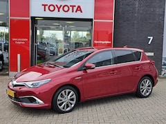 Toyota Auris - 1.8 Hybrid Black Edition 5-Deurs NAVI STOELVERWARMING PARK-SENSOREN CAMERA CRUISE PRIVACY