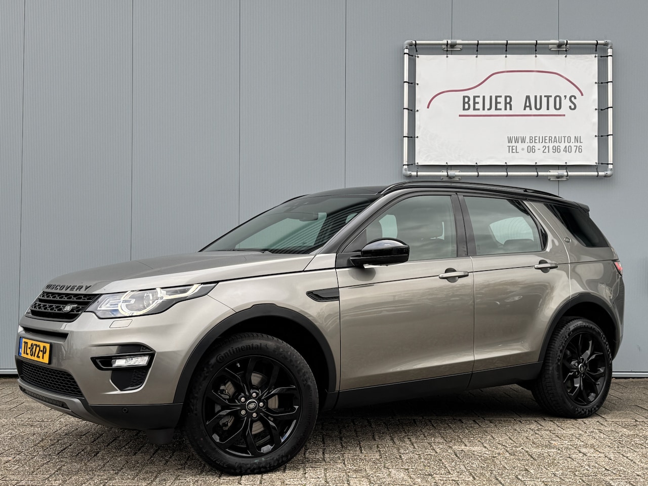 Land Rover Discovery Sport - 2.0 Si4 4WD Urban Series SE Dynamic 2.0 Si4 4WD Urban Series SE Dynamic - AutoWereld.nl
