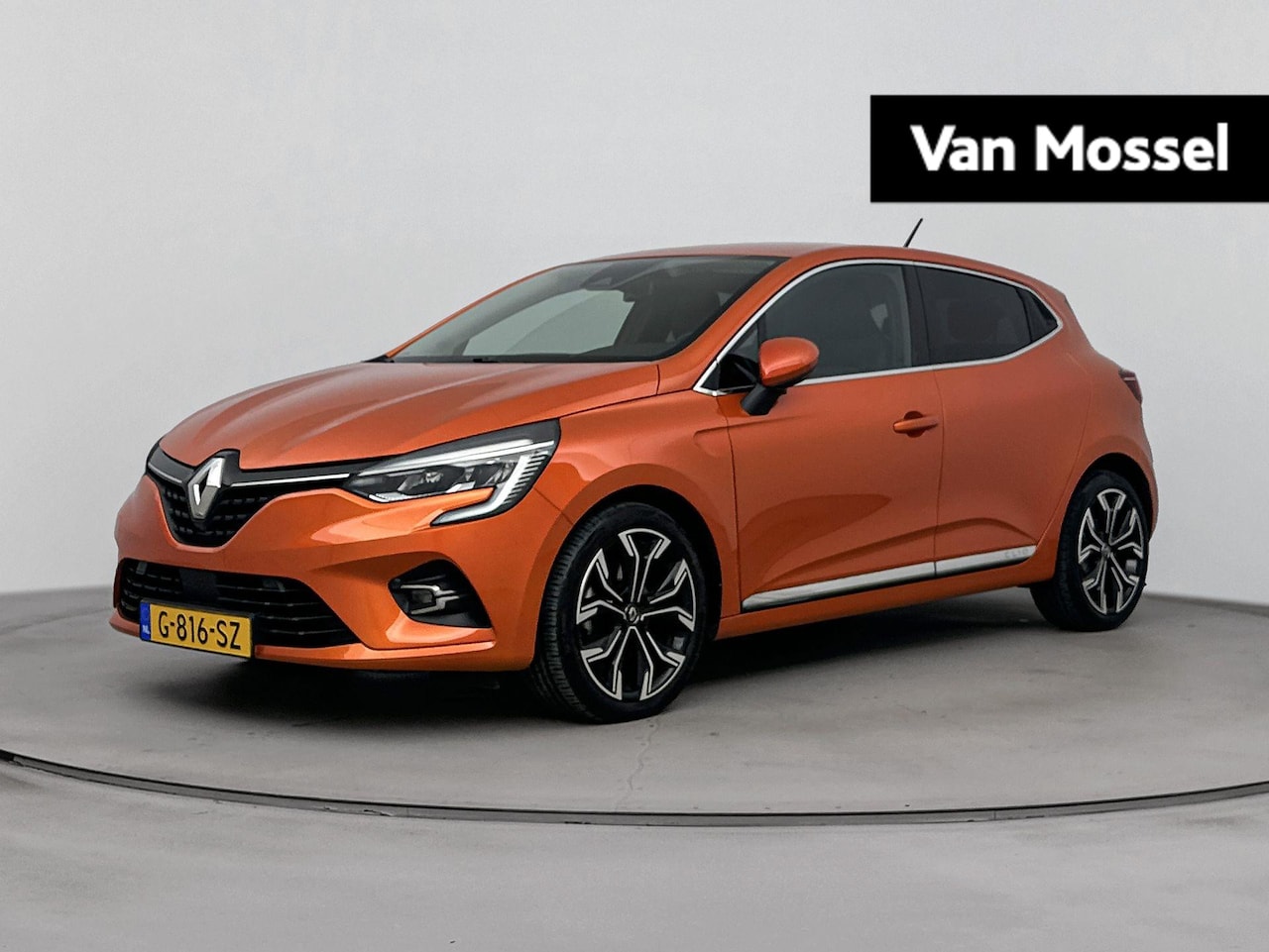 Renault Clio - 1.3 TCe Intens 130PK | Automaat | Lichtmetalen Velgen 17" | Achteruitrijcamera | Apple Car - AutoWereld.nl