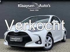 Toyota Yaris - 1.5 Hybrid Dynamic AUT. | 1e eigenaar | dealer onderhouden | navigatie | stoel-stuurverw.