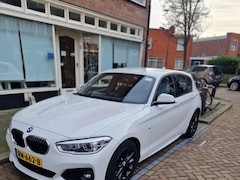 BMW 1-serie - 118i Executive