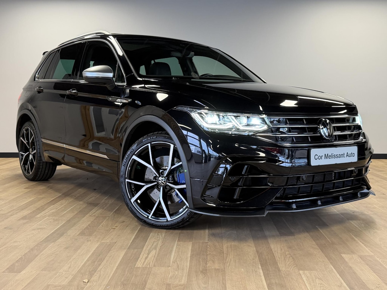 Volkswagen Tiguan - 2.0 TSI R 75 Edition 4Motion AKRA | PANO | DCC - AutoWereld.nl
