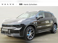 Lynk & Co 01 - 1.5 | Automaat | Panoramadak | Parkeercamera | Parkeersensoren voor + achter | Adaptive cr