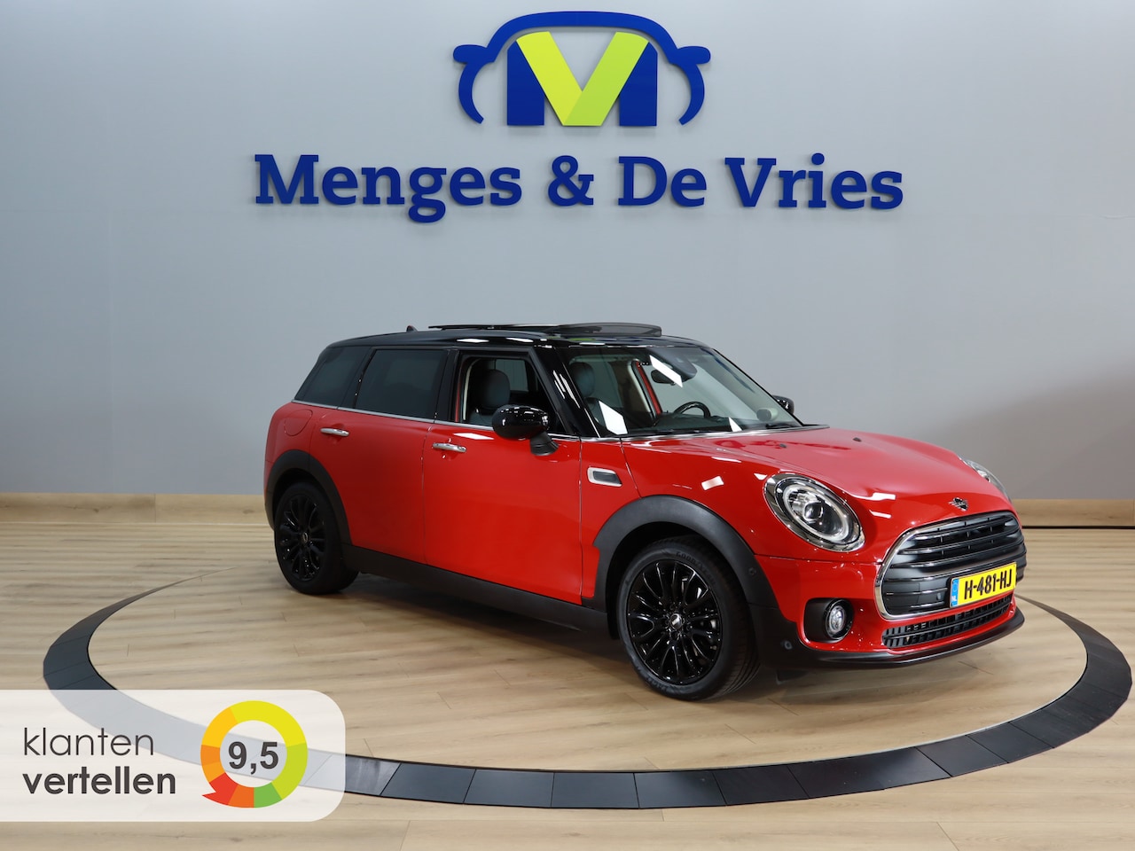 MINI Clubman - Mini 1.5 Cooper Business Edition Airco ECC | Panorama | Harman Kardon | Trekhaak | Keyless - AutoWereld.nl