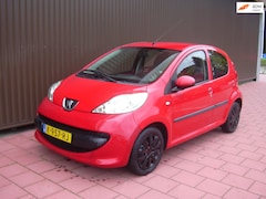 Peugeot 107 - 1.0-12V XR