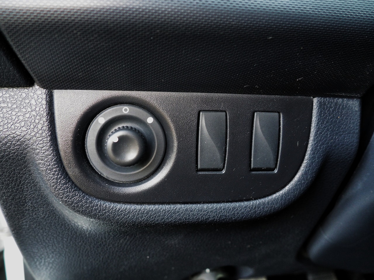 Dacia Sandero - 1.0 Sce Laureate NW MOTOR! AIRCO TREKH.