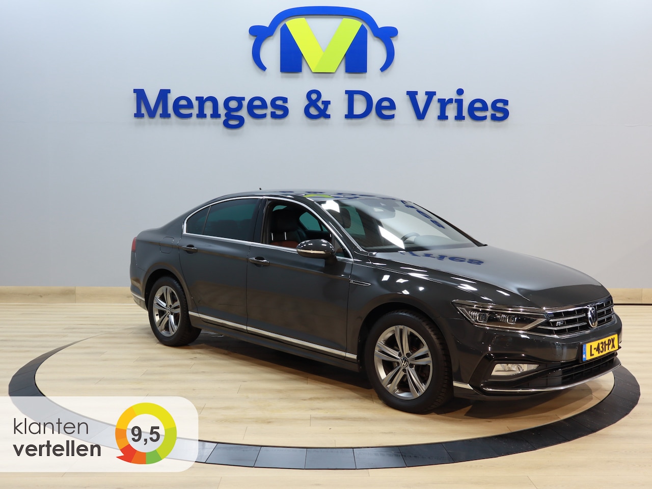 Volkswagen Passat - 1.5 TSI R-Line Business + Airco ECC | Sub woofer | LED | Adaptive Cruise | Camera | Virtua - AutoWereld.nl