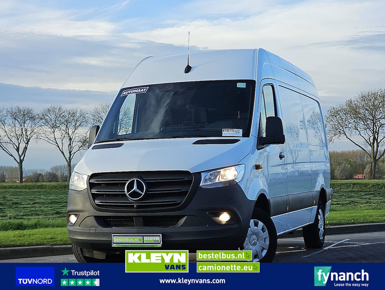 Mercedes-Benz Sprinter - 317 L2H2 Mbux Navi Euro6 - AutoWereld.nl
