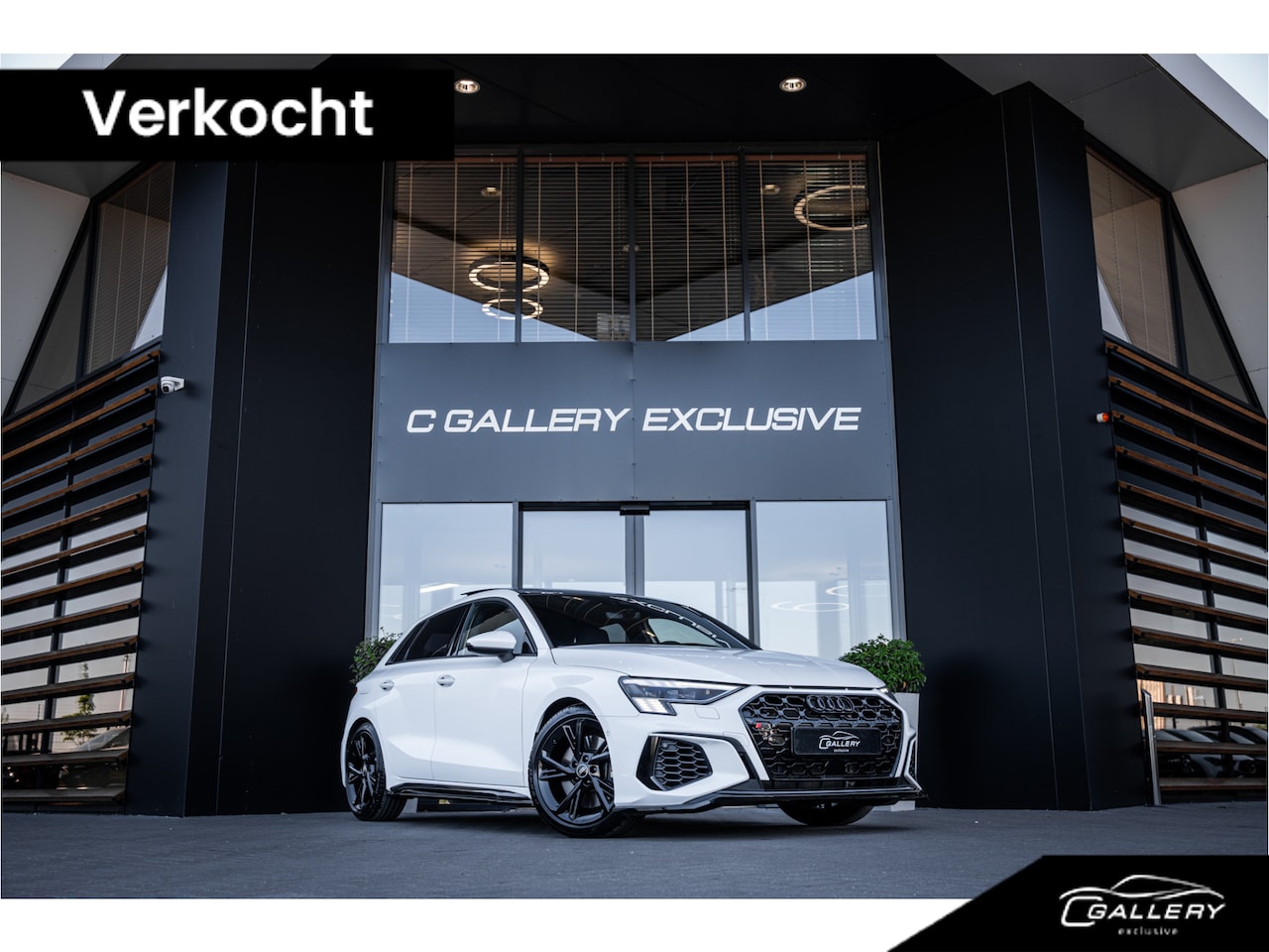 Audi S3 - Sportback 2.0 TFSI quattro RS3 Look! - Panorama | ACC | Camera | Keyless - AutoWereld.nl