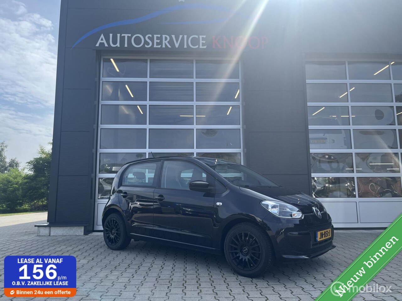 Volkswagen Up! - 1.0 move up! BlueMotion met weinig km - AutoWereld.nl