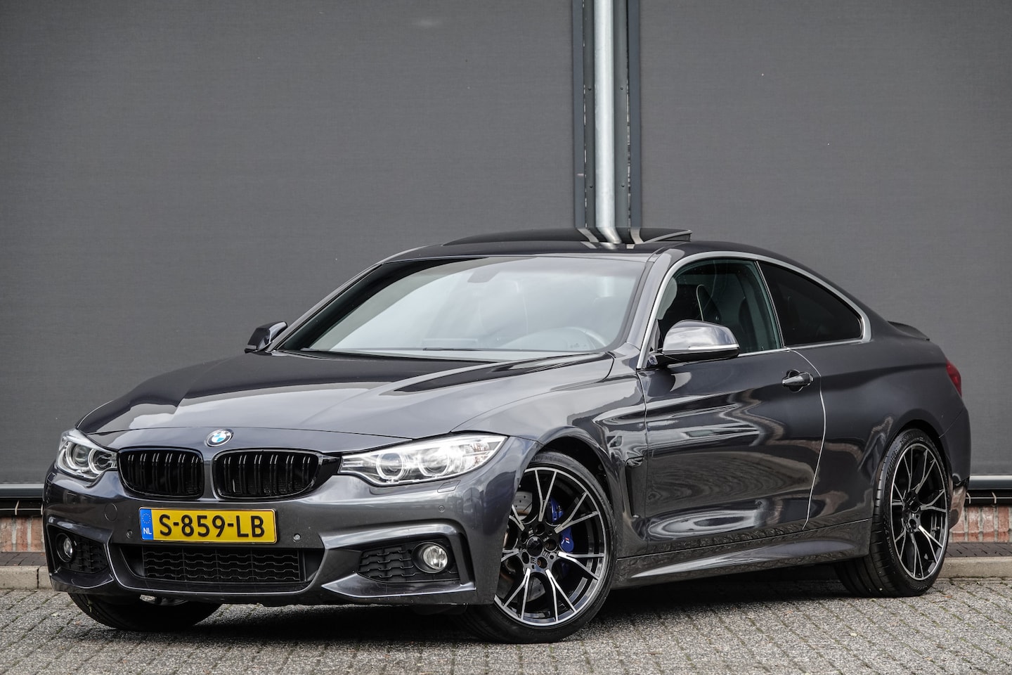 BMW 4-serie Coupé - 440i 326Pk Aut. | Centennial High Executive | M-Sport | Schuif/hefdak | Klepsysteem uitlaa - AutoWereld.nl