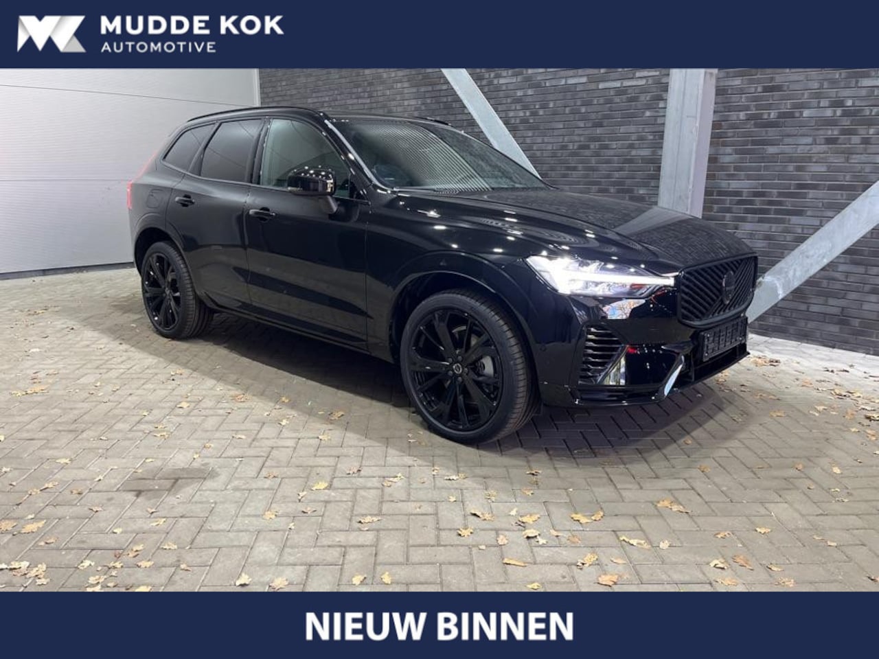 Volvo XC60 - T6 Plug-in hybrid Plus Black Edition | FACELIFT | Head-Up | 360° Camera | Panoramadak | AC - AutoWereld.nl