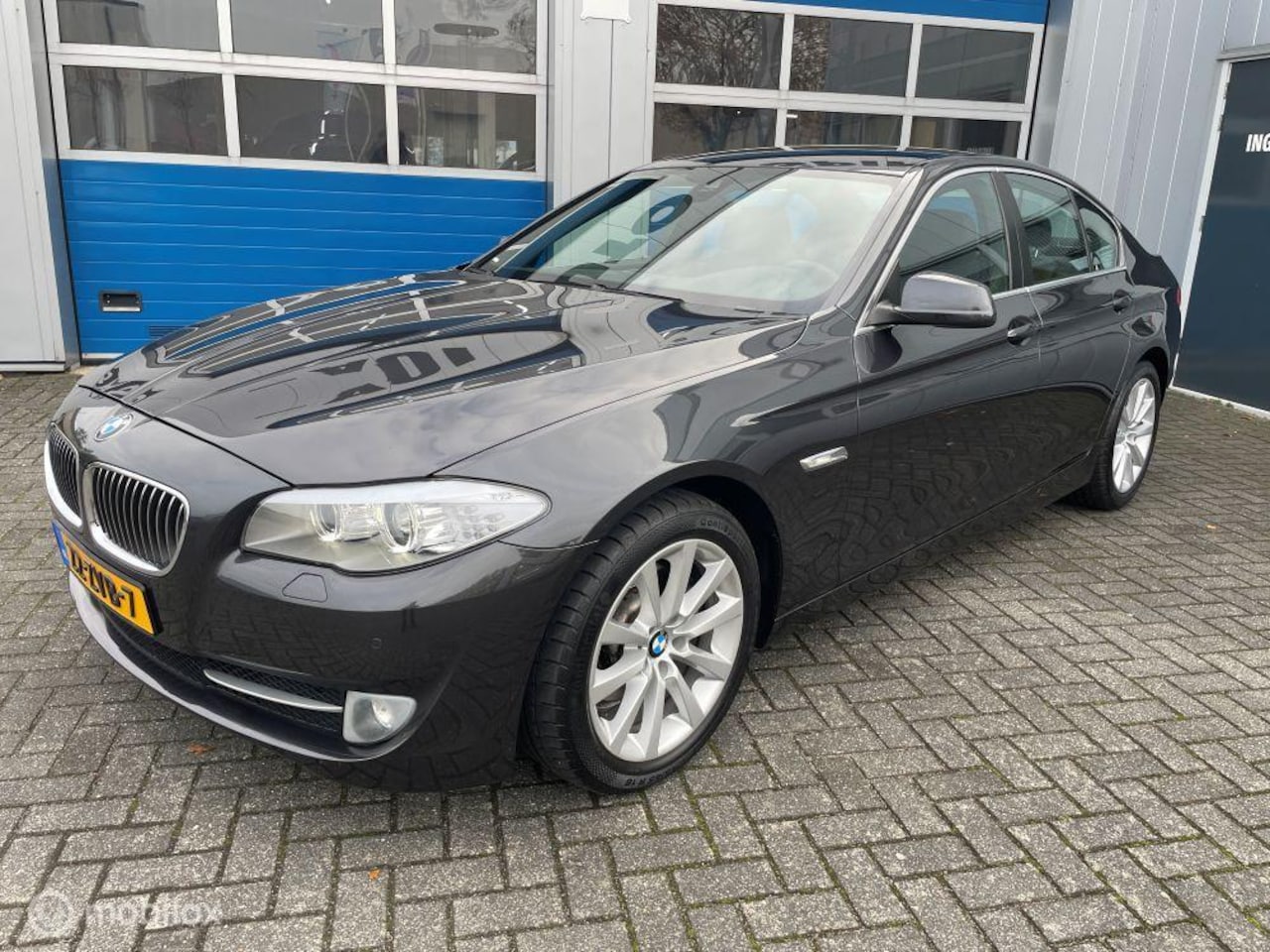 BMW 5-serie - 520i Upgrade Edition --> Gereviceerde Motor <-- - AutoWereld.nl
