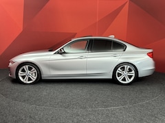 BMW 3-serie - 335i High Executive | Schuif\kantel dak | Navigatie | APK 29-10-2026 | 300 PK