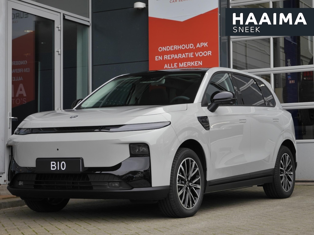 Leapmotor B10 - Design ProMax 67.1 kWh | Meerdere kleuren leverbaar! | Navigatie | Nieuw | Camera`s | Lede - AutoWereld.nl