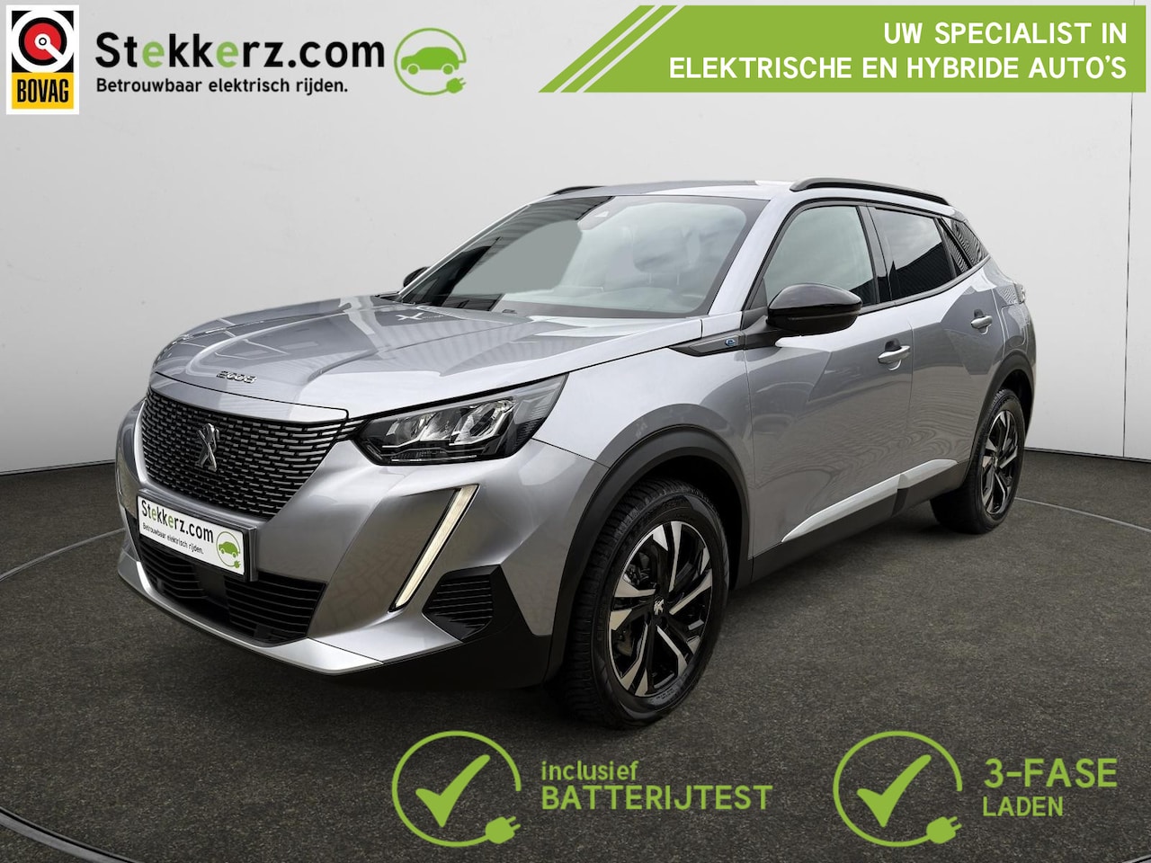 Peugeot e-2008 - EV Allure 50 kWh 3-Fase | Stoelverw. SOH 100%, Slechts 15.000 km - AutoWereld.nl