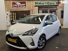 Toyota Yaris - 1.5 Hybrid Design/AIRCO/CAMERA/APK 10-2026/